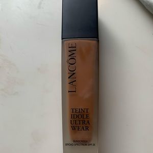 Brand new , unfortunately I ordered the wrong color ! SPF 25